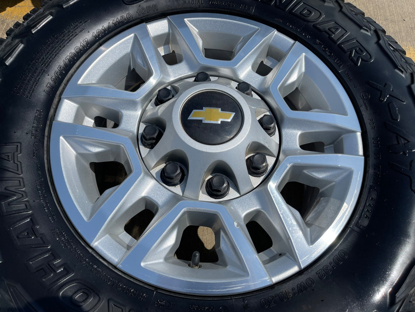 17" Chevy Silverado GMC Sierra 2500 OEM 5948 wheels rims YOKOHAMA A/T SET