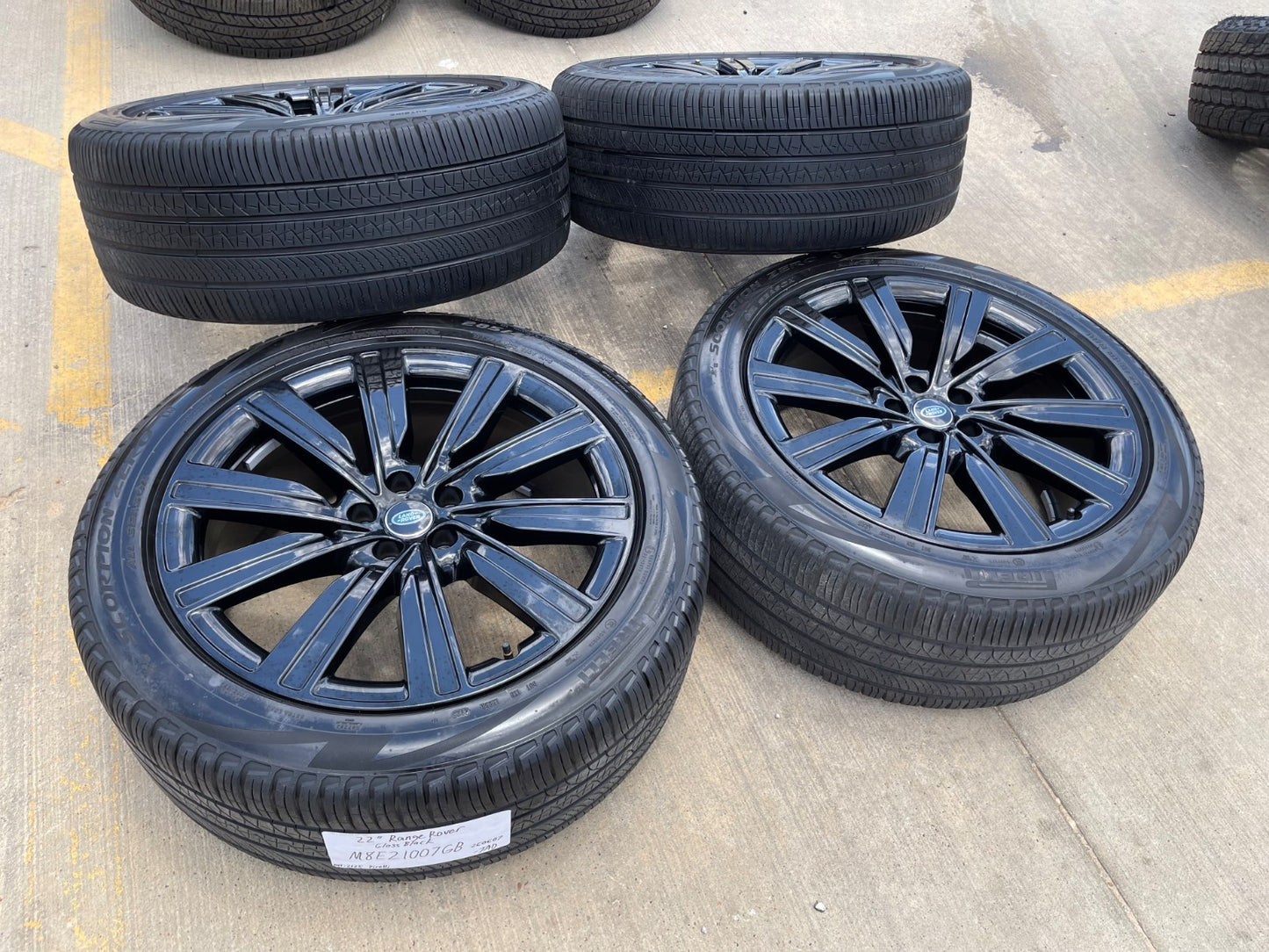 22" Land Rover Range DEFENDER OEM M8E2-1007-HB wheels rims SET PIRELLI