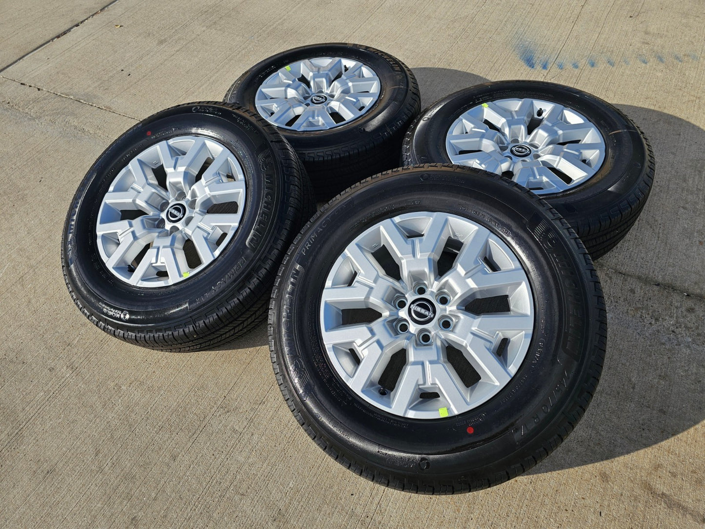 17" Nissan Frontier OEM Desert Runner 62832 wheels rims 2025 2026 NEW MICHELIN