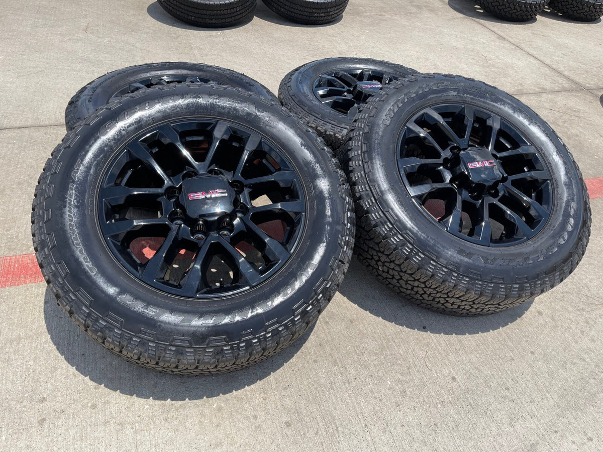 20" GMC AT4 Chevy Silverado Trail Boss 2500 OEM 94030 wheels rims 2025 2026 NEW