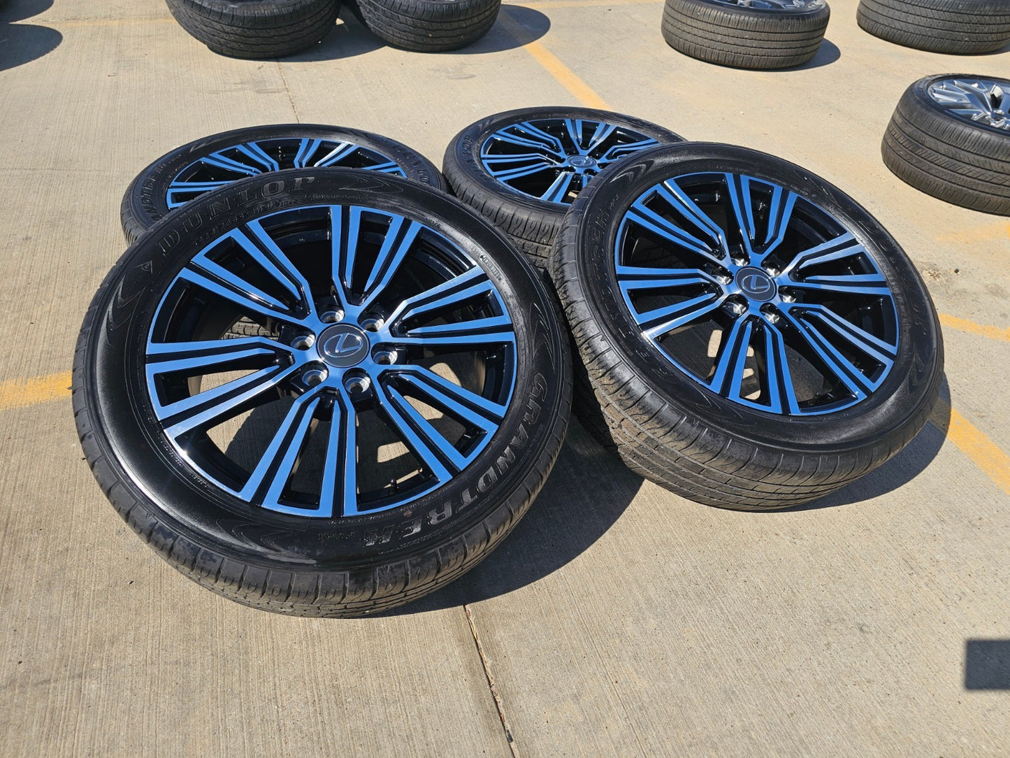 22" Lexus LX600 GX550 OEM wheels rims 74402 Toyota Tundra Sequoia SET