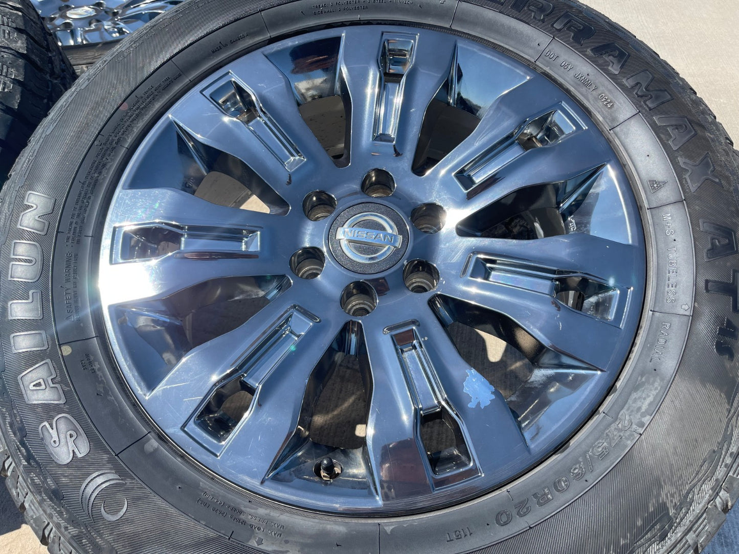 20" Nissan Titan Armada OEM 62704 wheels rims CHROME