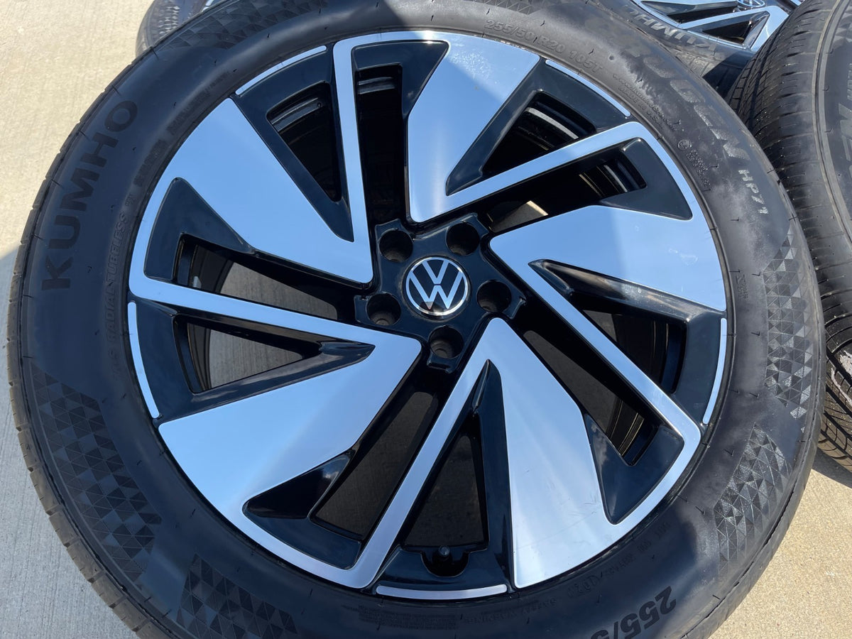 20" VW Atlas OEM 95720 wheels rims Audi Q7 Q8 tires SET 2025 2026 2027 NEW