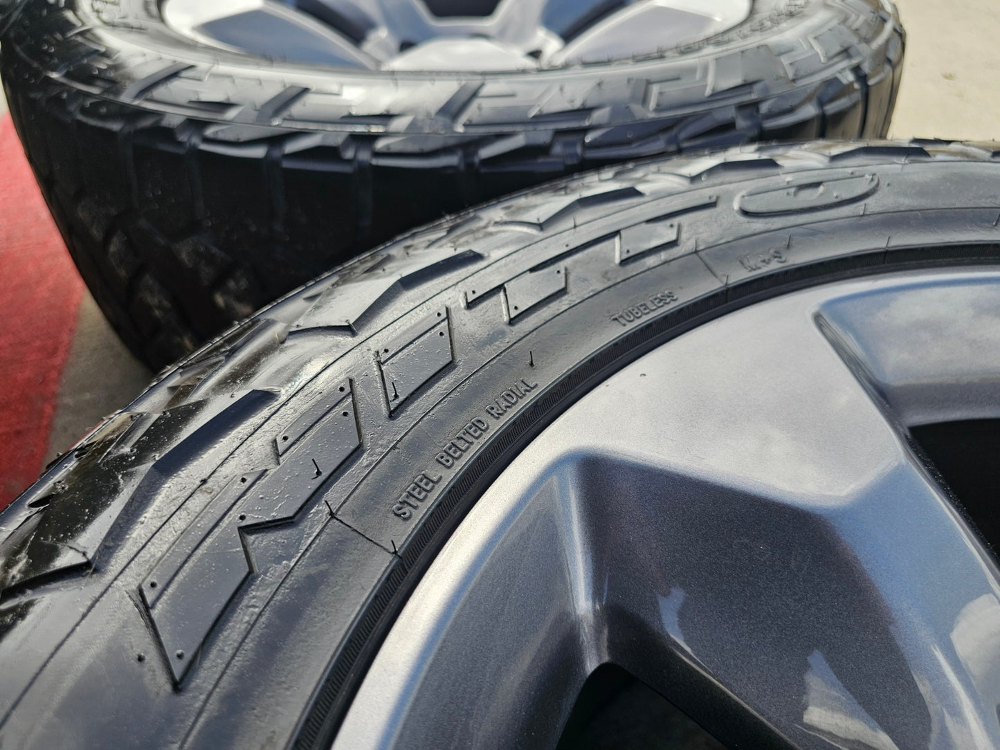 20" Ram 1500 OEM LIMITED Laramie wheels rims gray SET 2675 2722 NITRO 33"