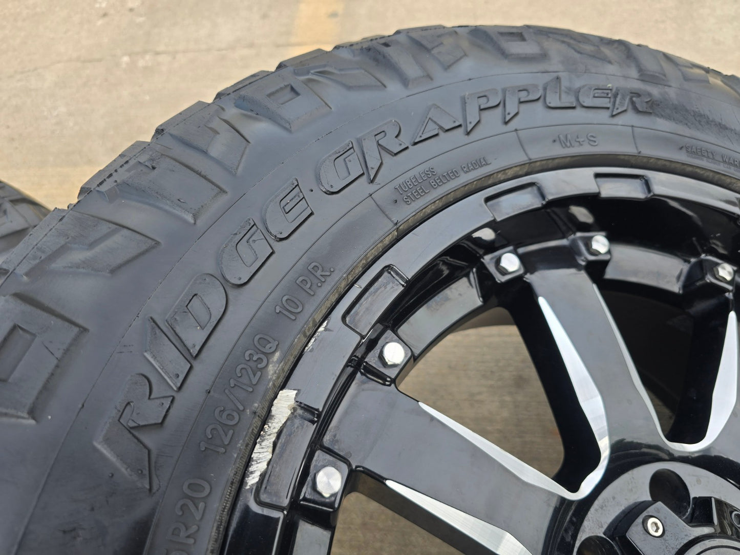 20x9 20" Black Rhino Sierra Chevy Silverado RAM Tacoma wheels rims 6x139 6x5.5