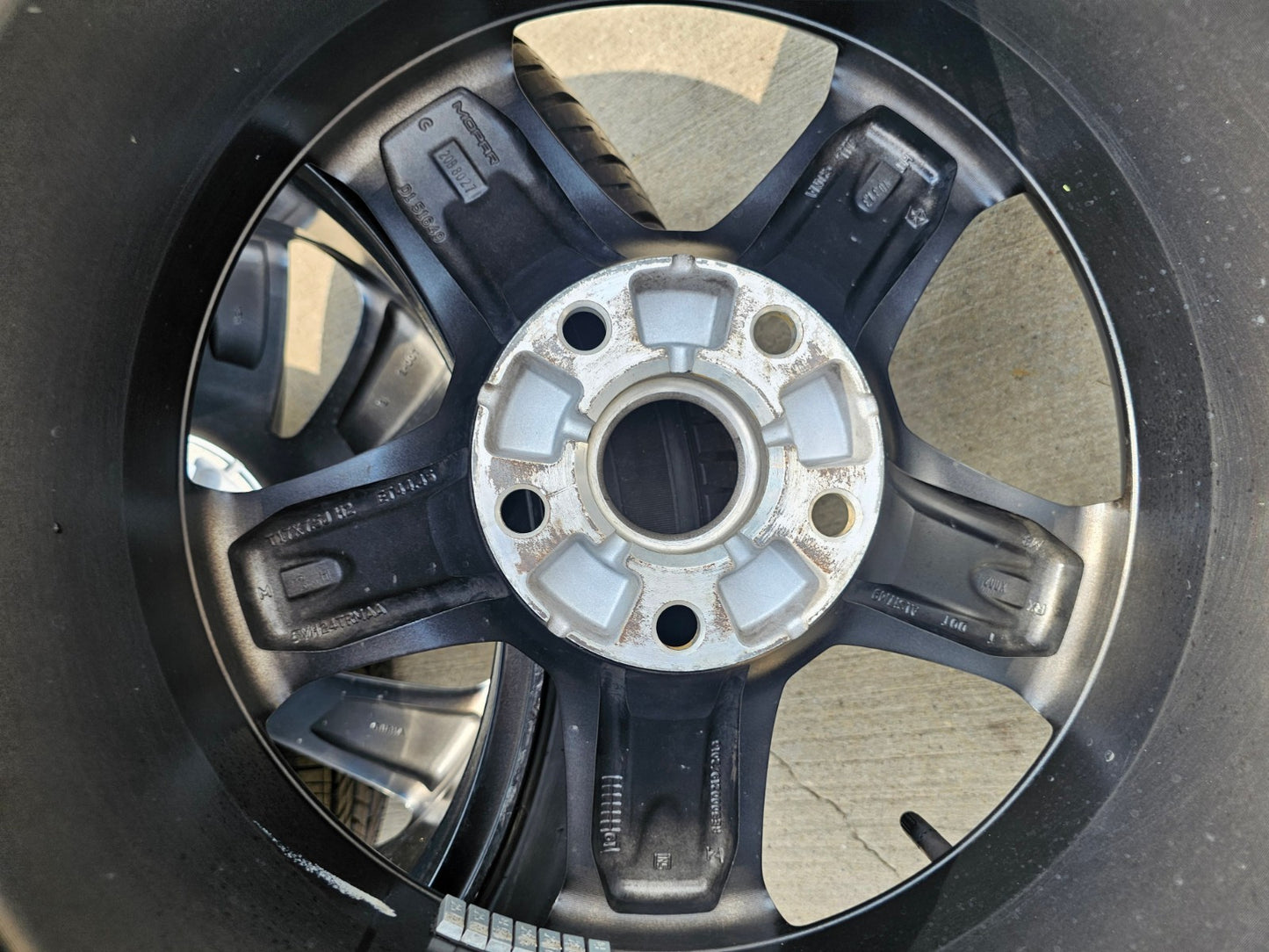 17" Jeep Wrangler Rubicon OEM wheel rim 9217 Gladiator spare 2021 2022 2023 2024