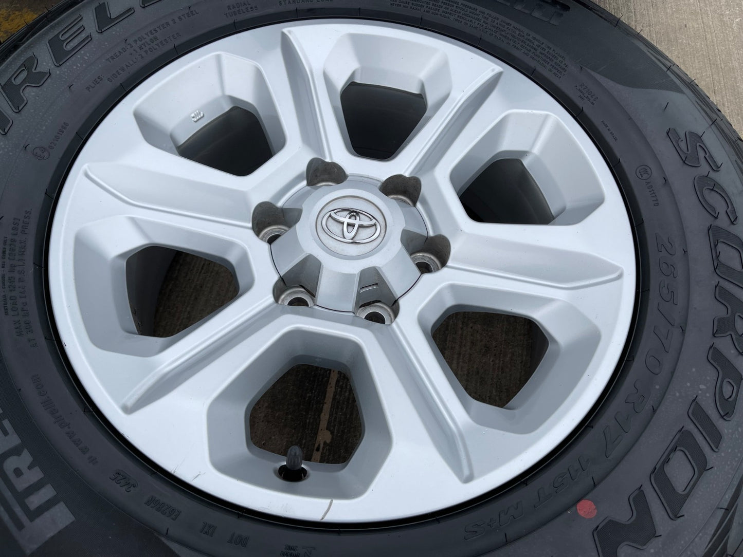 17" 4Runner Toyota Tacoma OEM wheels rims 75153 FJ PIRELLI A/TR NEW