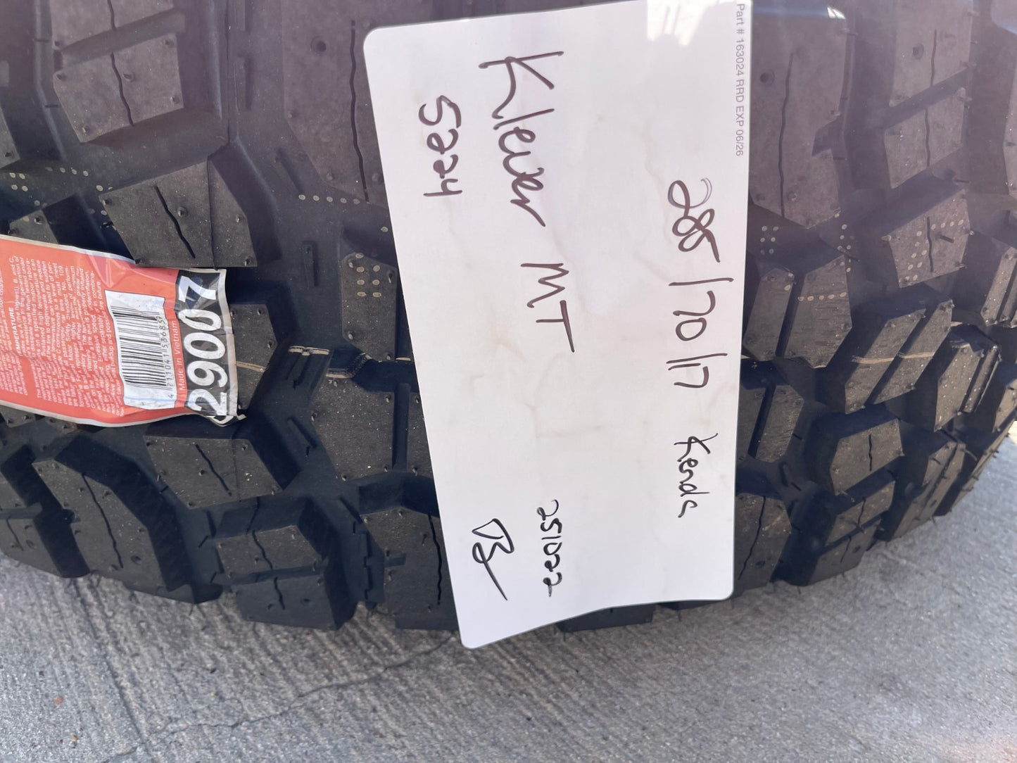 285/70/17 Kenda Kenda Klever M/T2 125 / R 10 PLY Load Range E tire NEW