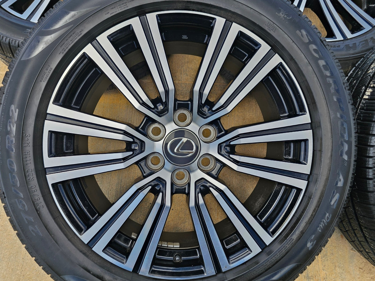 22" Lexus LX600 GX550 OEM wheels rims 74402 Toyota Tundra Sequoia SET PIRELLI