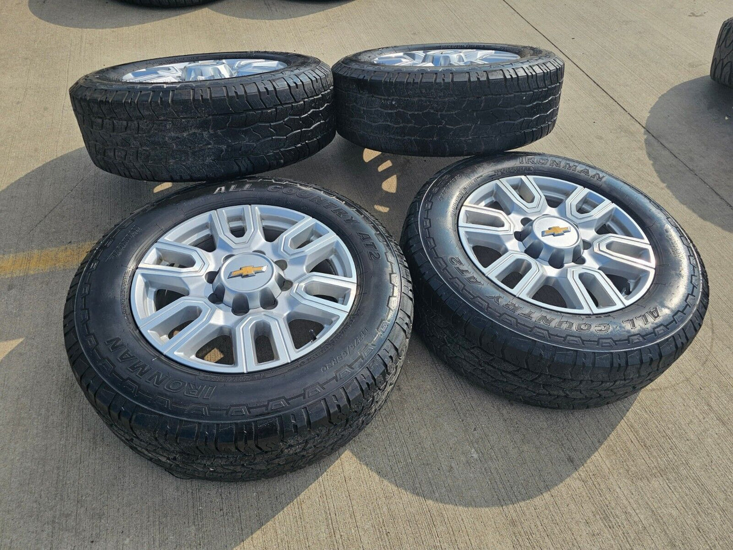20" Chevy Silverado GMC Sierra AT4 2500 3500 OEM wheels rims 5950 tires