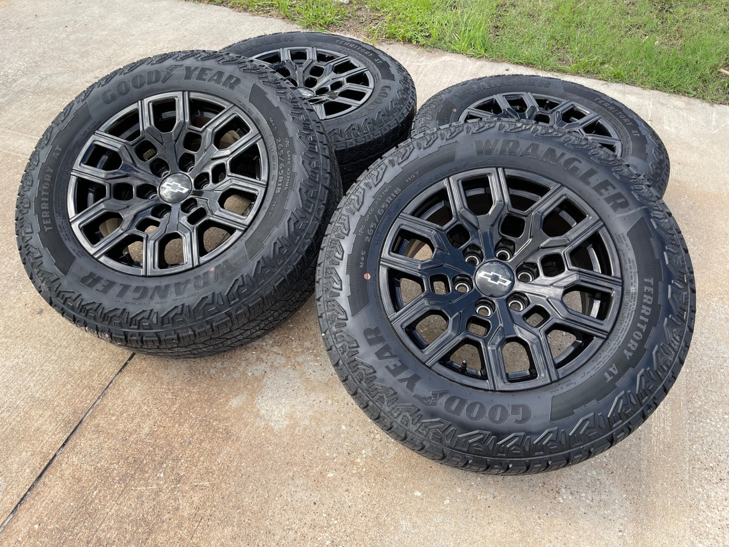 18" GMC Sierra Canyon Chevy Tahoe Colorado OEM 14097 wheels rims 2024 2025 2026