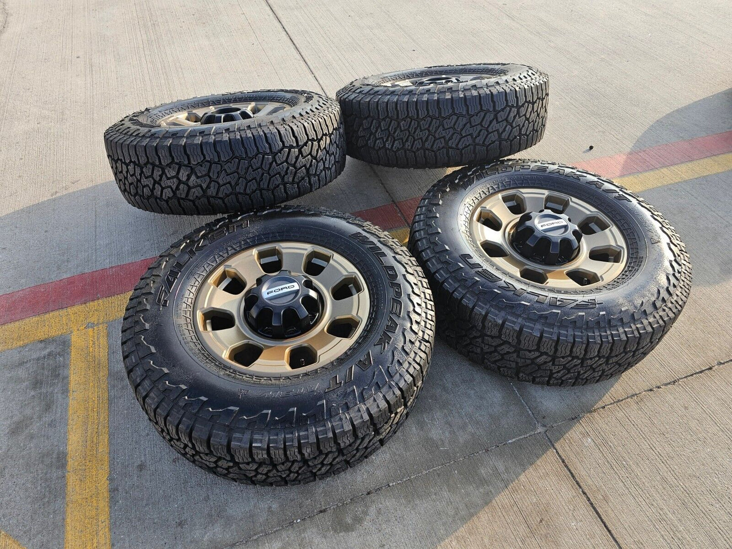 18" Ford F-250 F-350 OEM TREMOR Bronze rims wheels 10482 35" NEW