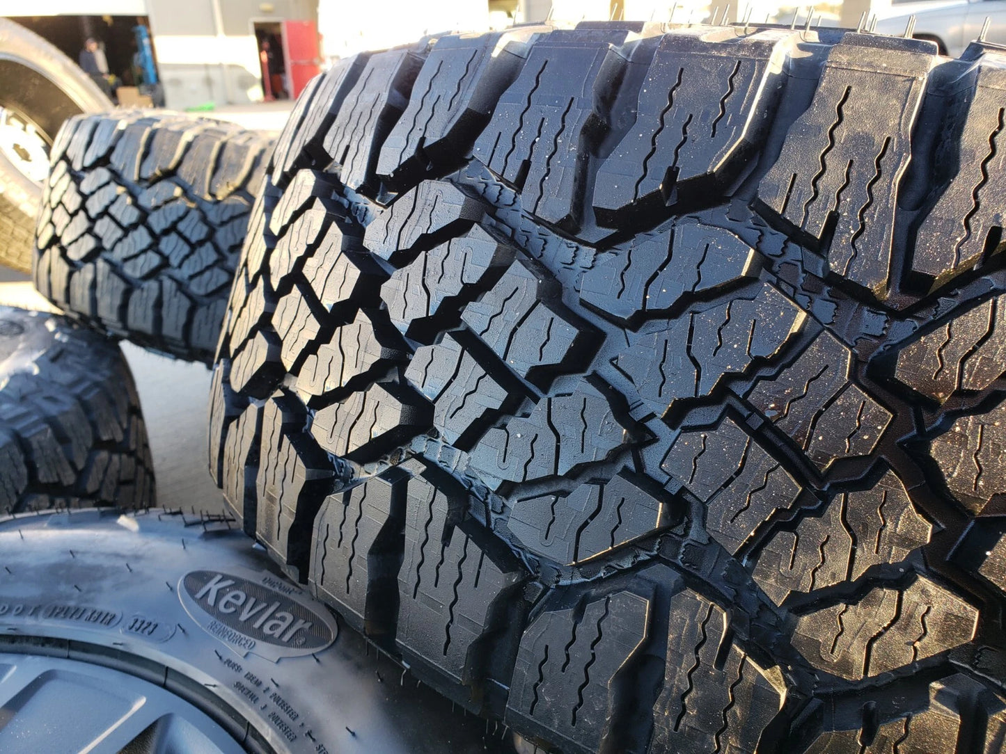 18" Ford F-150 Expedition OEM rims wheels 3997 3999 tires NEW DURATRAC R/T