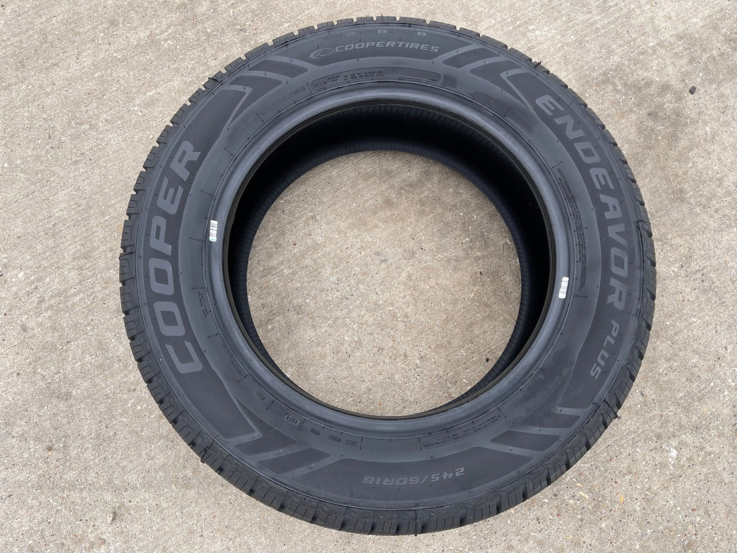 (1) 245/60/18 Cooper Endeavor Plus tire 245/60r18 105H M+S NEW