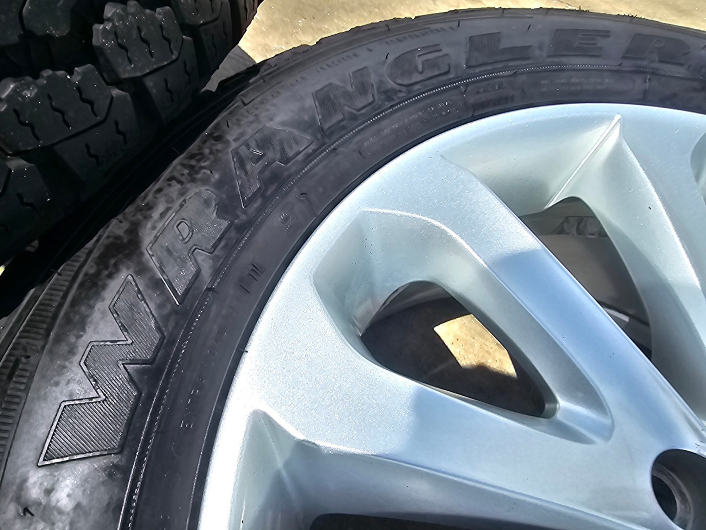 20" Range Rover OEM 72245 wheels rims Land Defender tires SET GOODYEAR A/T