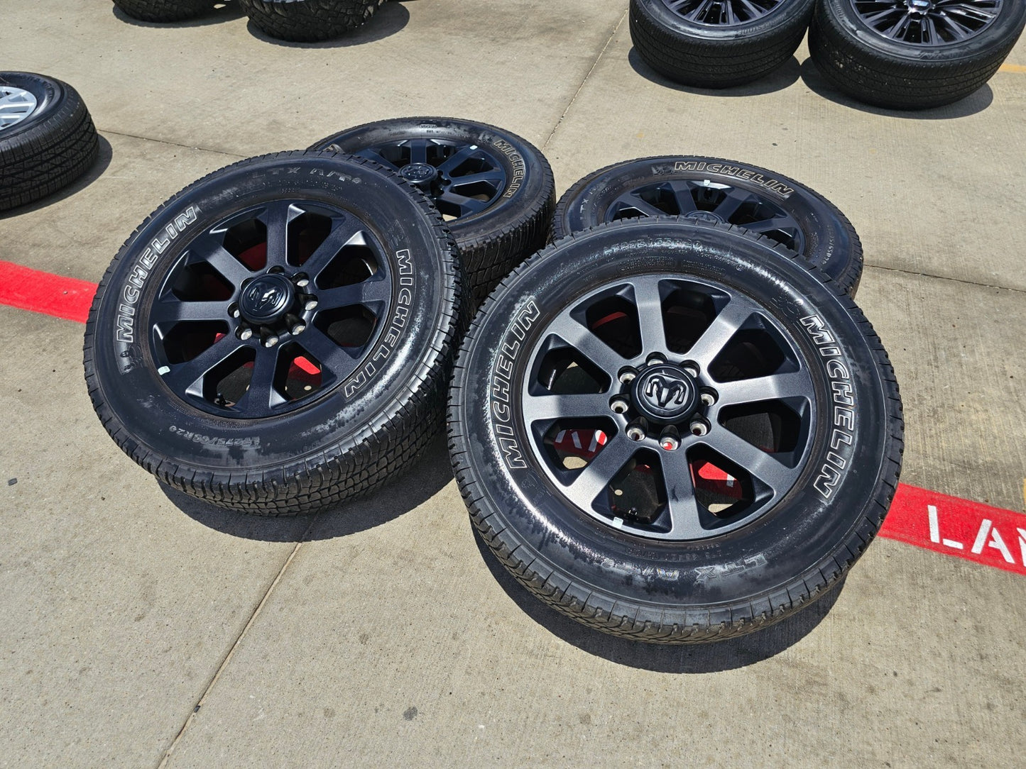 20" Dodge Ram 2500 3500 LARAMIE OEM 2700 wheels rims SET tires MICHELIN