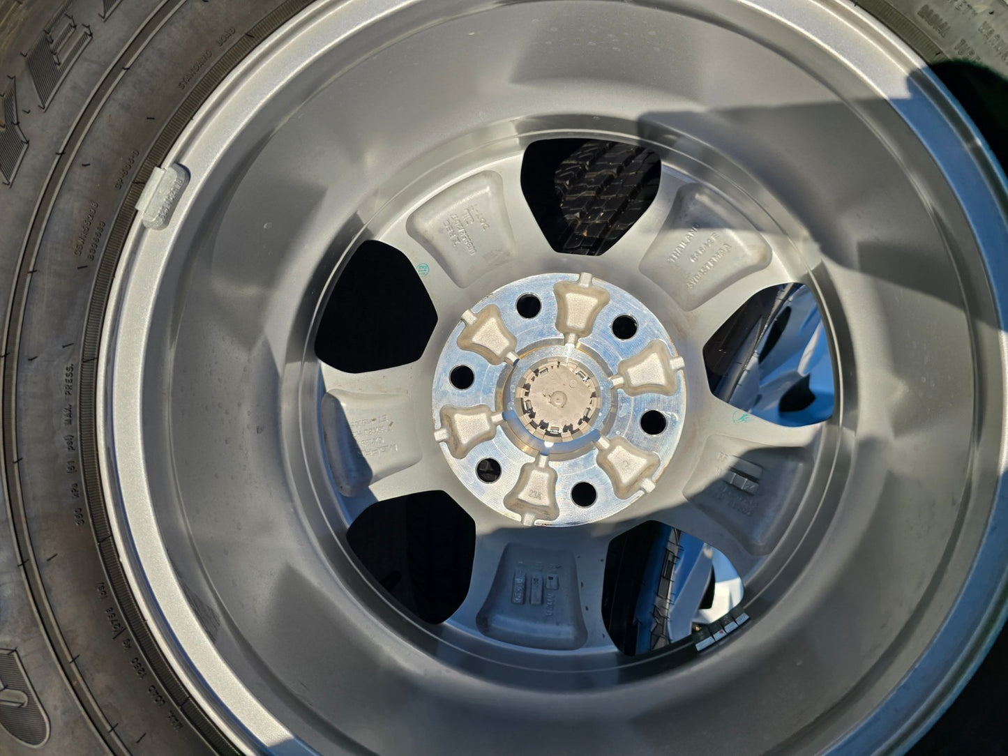 18" Ram 1500 OEM stock 2669 wheels rims 2021 2022 2023 2024 2025 2026 GOODYEAR