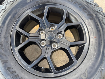 17" Jeep Gladiator RUBICON OEM wheels rims black Wrangler 9326 SET BFG A/T 33"