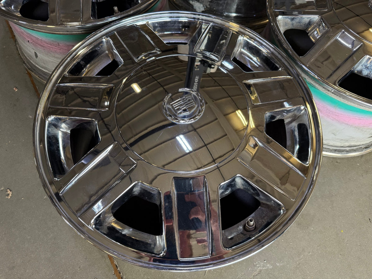 17" Cadillac DTS OEM 4603 4613 wheels rims Hearse Limousine CHROME SET