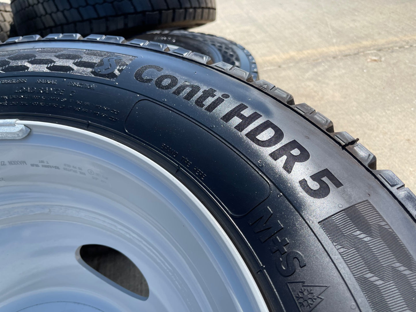 19.5" Ford F-450 Dually F-550 rims wheels RAM 4500 OEM 10x225 CONTINENTAL NEW