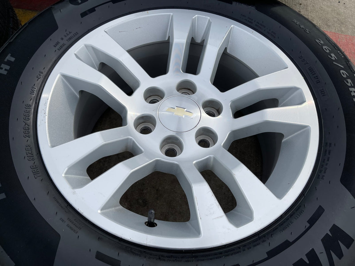18" Chevy Silverado Suburban Tahoe OEM 5646 wheels rims Yukon Sierra GOODYEAR