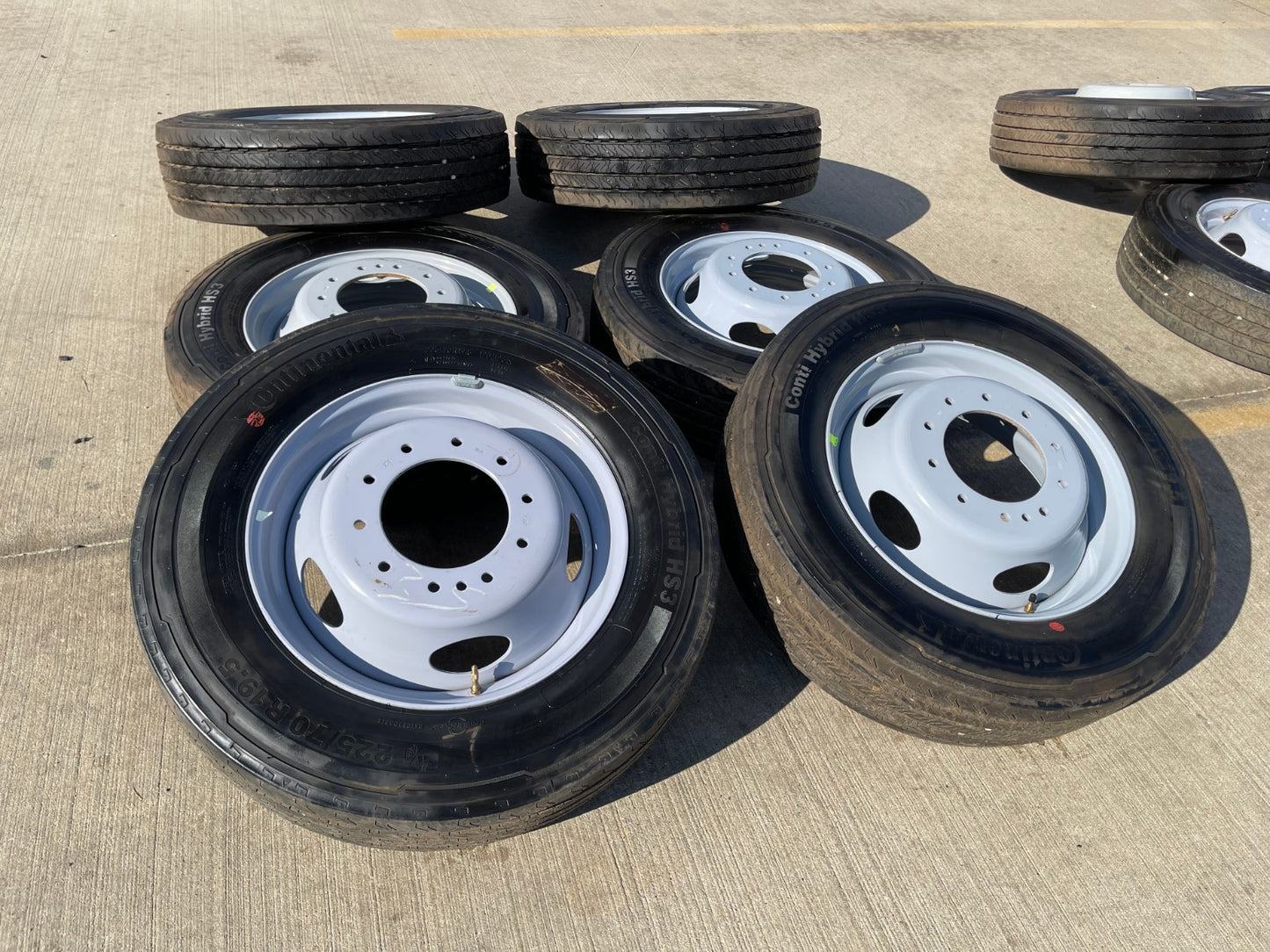 19.5" Ford F-450 Dually F-550 rims wheels RAM 4500 OEM 10x225 CONTINENTAL NEW