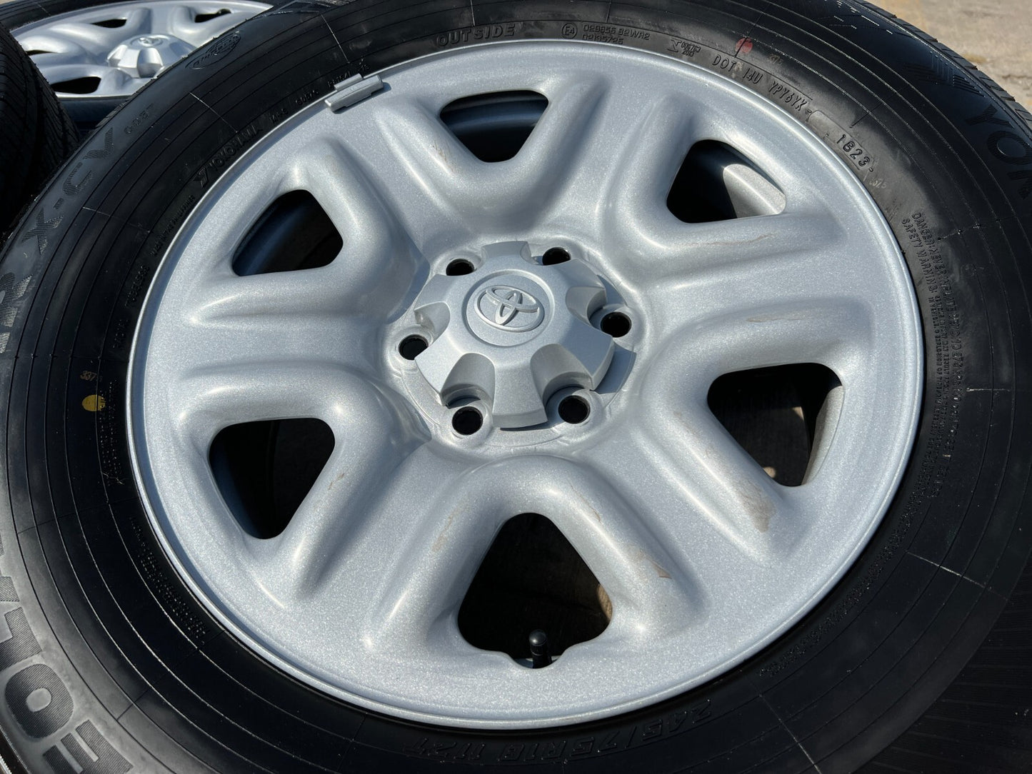 18" Toyota Tundra TSS TRD OEM wheels rims 99083 75275 Sequoia LX600 NEW