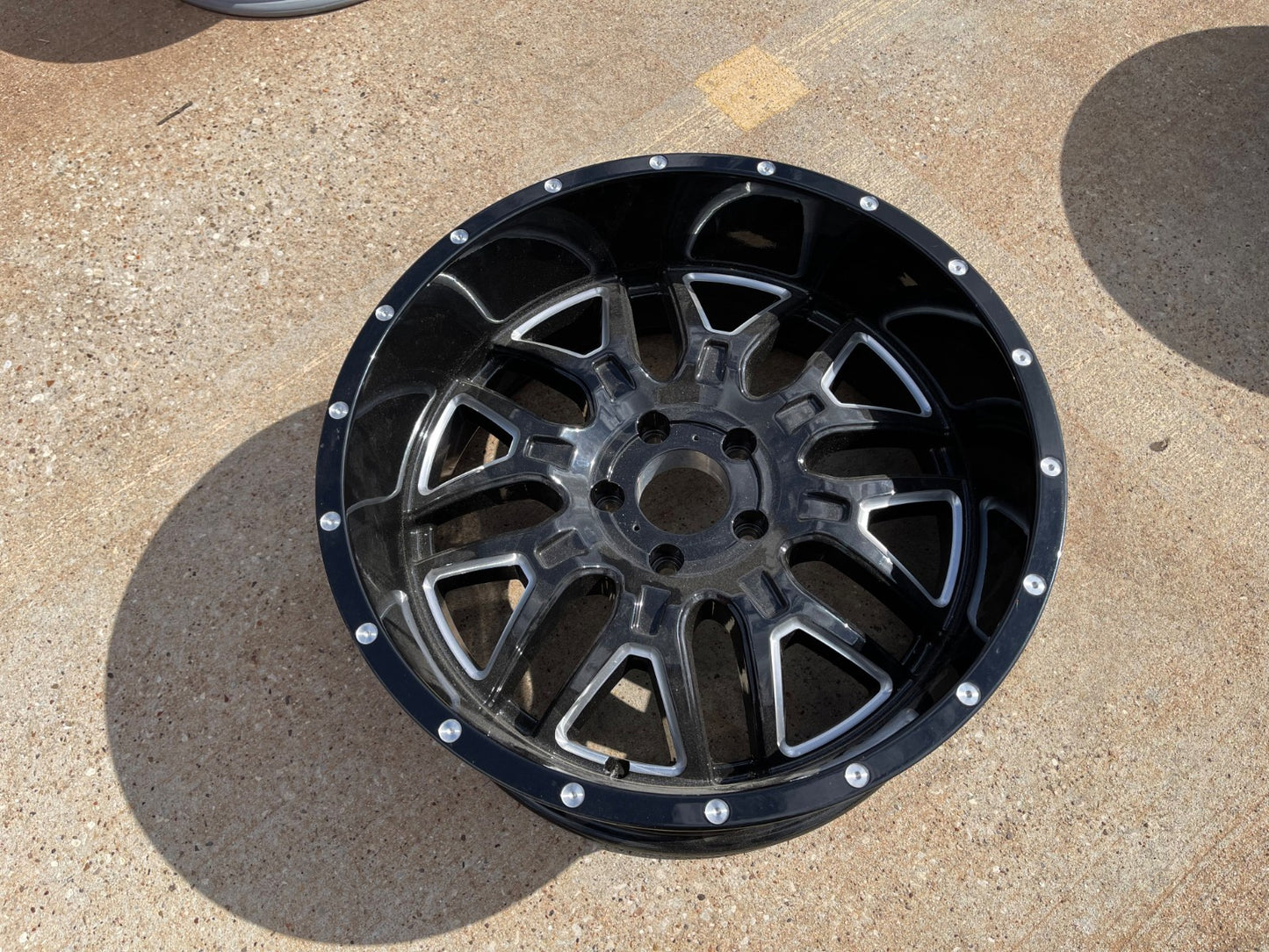 20x9 Ultra Motorsports 203 Hunter Jeep Wrangler Gladiator rim wheel 5x127 5x5