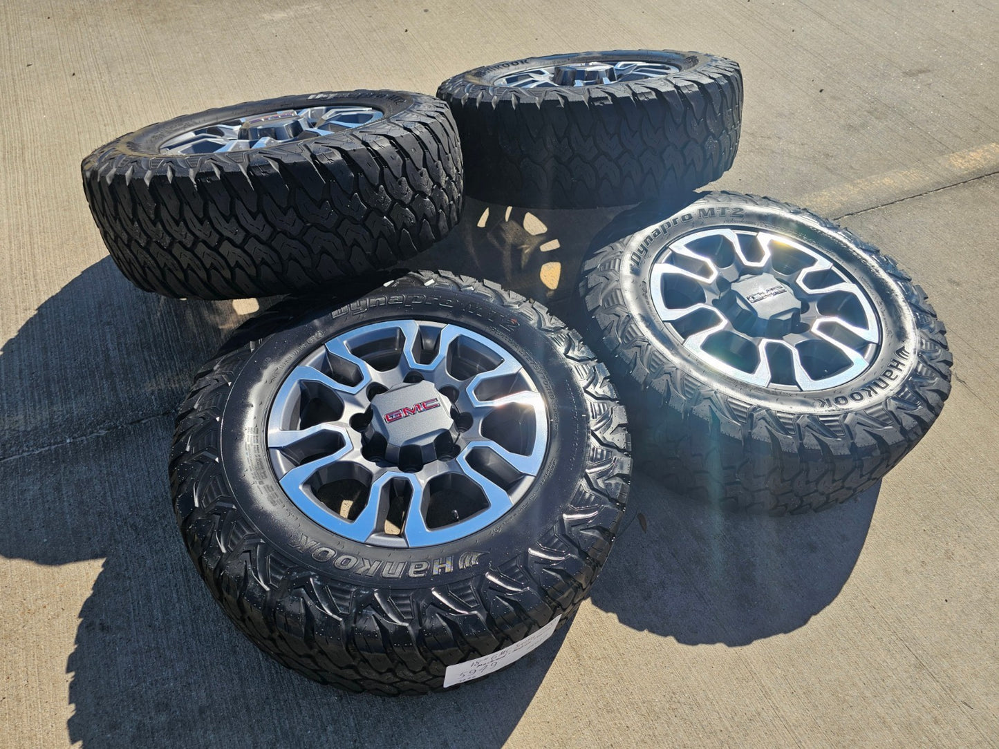 18" GMC Sierra AT4X Chevy Silverado 2500 3500 OEM 5949 wheels rims HANKOOK M/T2