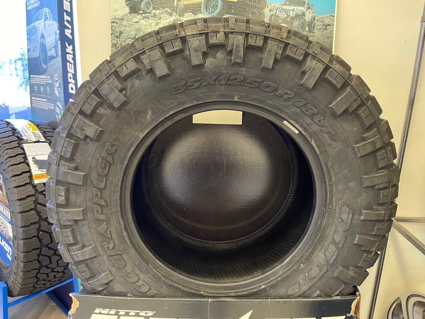 (1) 35x12.5x18 Nitto Ridge Grappler R/T tire 128Q F 12 PLY NEW