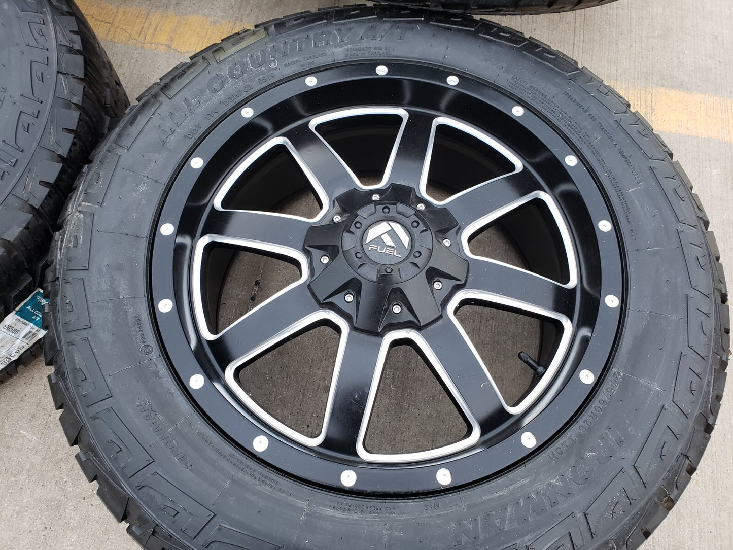 20x9 Fuel Jeep Maverick Wrangler Gladitor wheels rims 33" tires 5x127 5x112