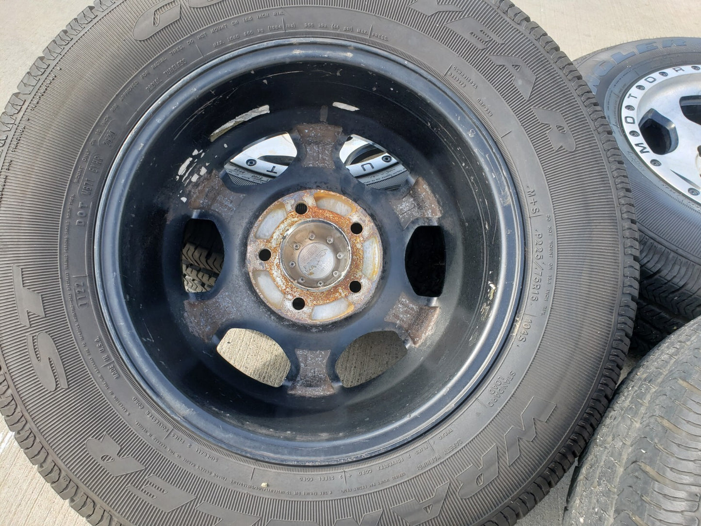 16x7 Ultra Motorsports Type 175 Jeep Wrangler wheels rims tires 5x5 5x127