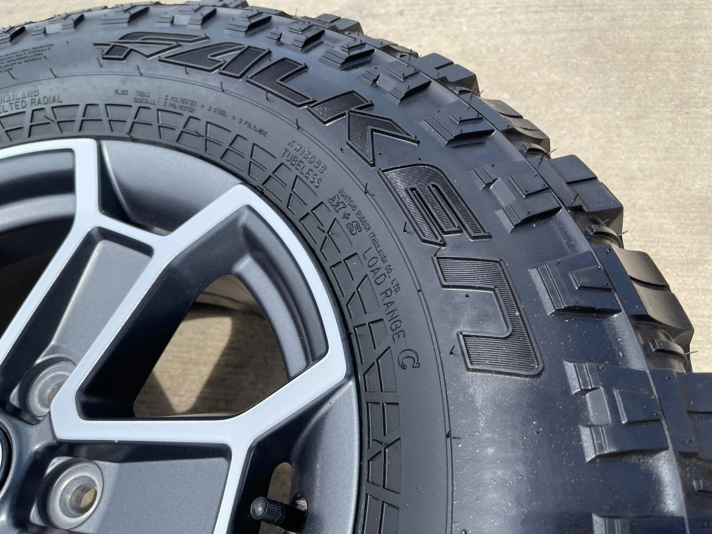 17" Jeep Wrangler Rubicon OEM 9336 wheels rims Gladiator SET FALKEN M/T 33"