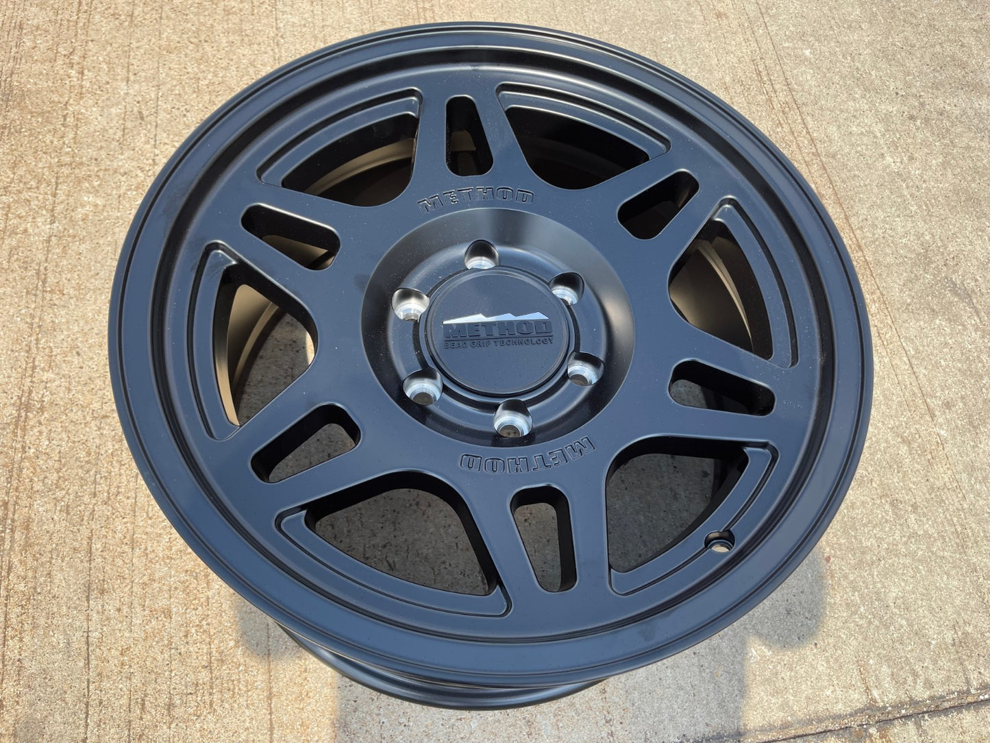 18x9 18" Method Racing MR706 Chevy Silverado RAM Tacoma wheel rim 6x139 6x5.5
