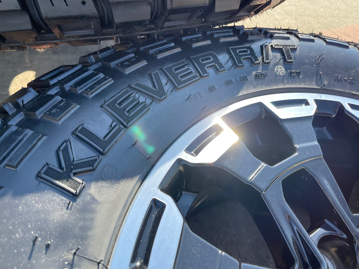 18" Chevy Silverado ZR2 Tahoe TRAIL BOSS Sierra OEM wheels rims tires 2026 NEW