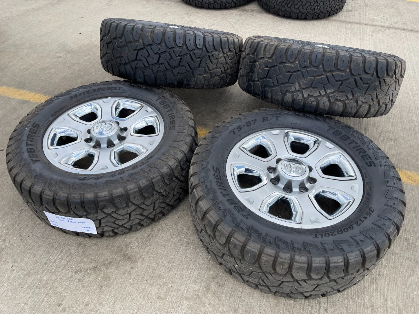 20" Dodge Ram 2500 3500 OEM 2477 CHROME wheels rims tires 35"