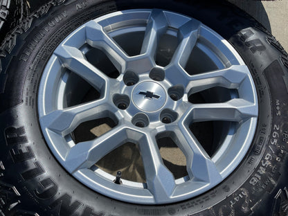 18" Chevy Silverado Suburban Tahoe OEM 14091 wheels rims GMC SET GOODYEAR A/T