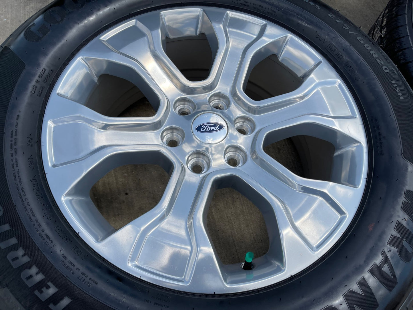 20" Ford F-150 PLATINUM OEM rims wheels 10348 SET Expedition tires GOODYEAR NEW