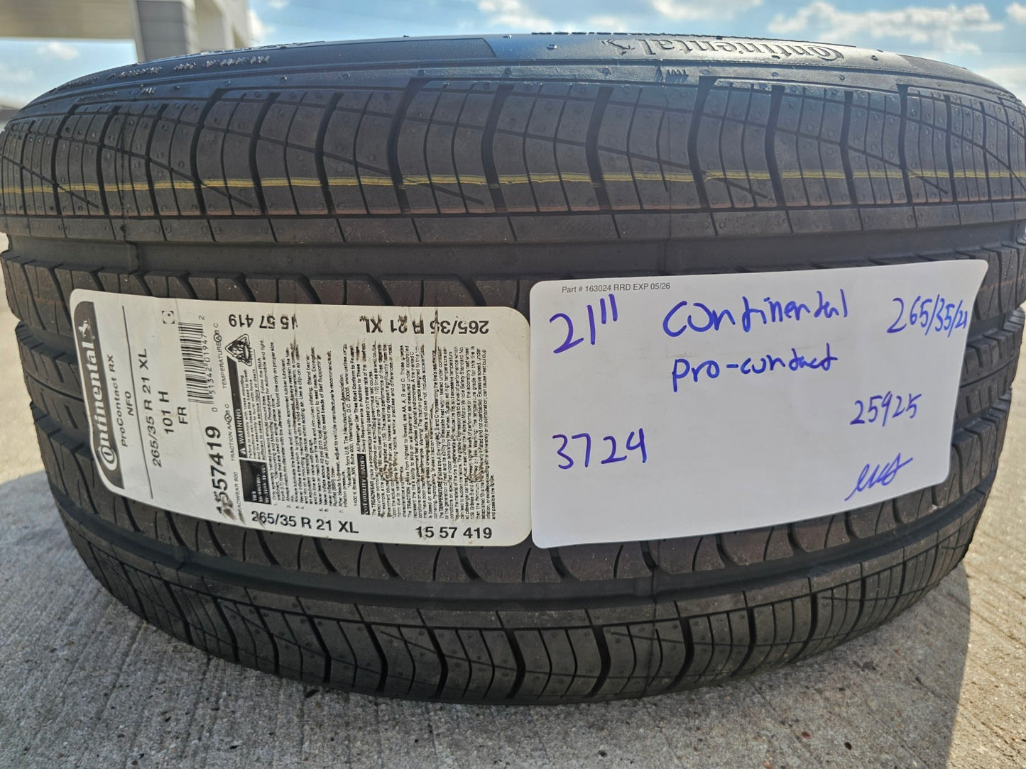 (1) 265/35/21 Continental Pro Contact RX tire XL 101H NEW