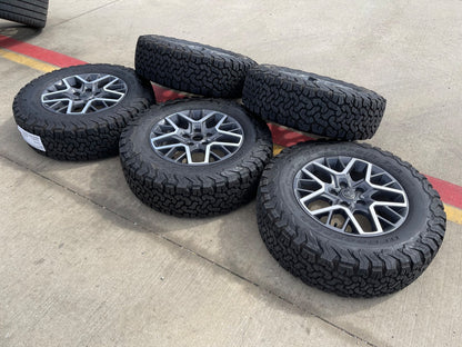 18" Jeep Wrangler Grand Cherokee Gladiator OEM 9331 wheels rims BFG KO2 A/T NEW