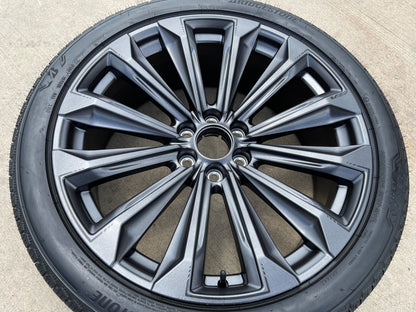 (1) 24" Cadillac Escalade V OEM 84949597 wheel rim tire 2025 2026 2027