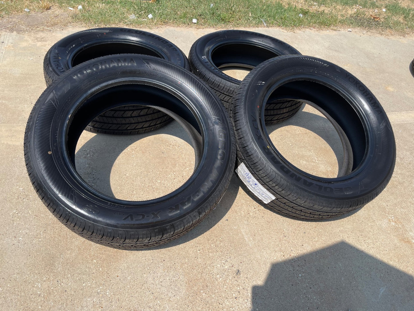 (4) 265/55/20 Yokohama Geolander X-CV tires 113V XL 265/55R20 TAKE OFFS NEW