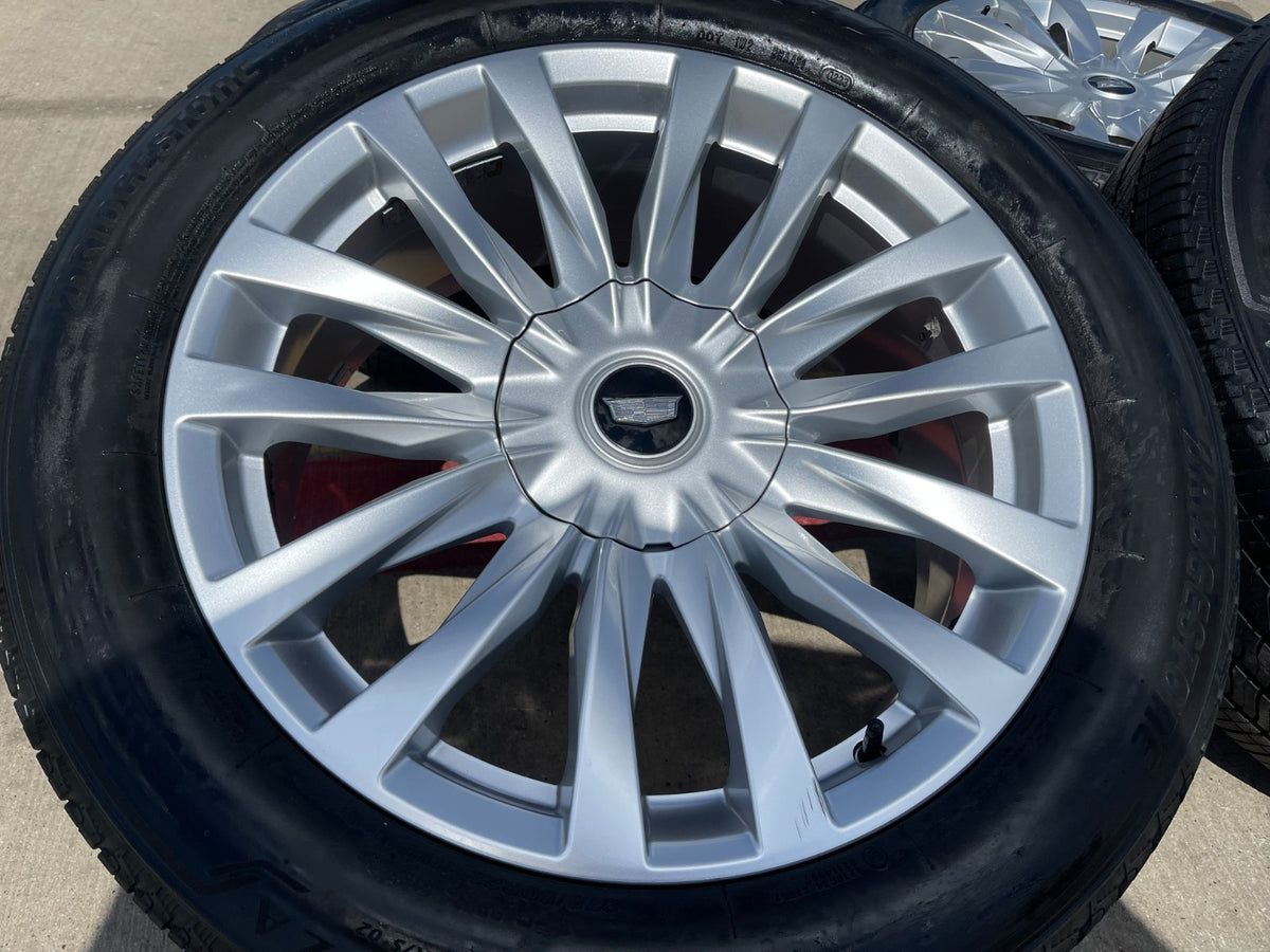 22" Cadillac Escalade Platinum OEM wheels rims 95026 4873 tires SET BRIDGESTONE