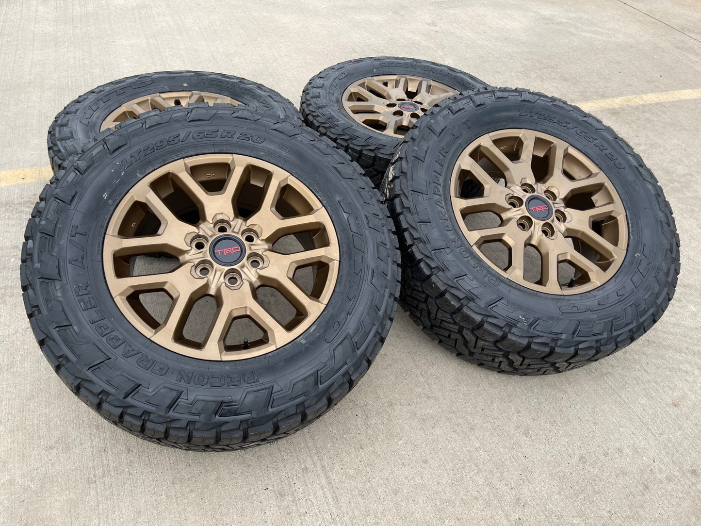 20" Toyota Tundra TRD TSS OEM wheels rims BRONZE 95359 Sequoia 75277 NITRO 35"