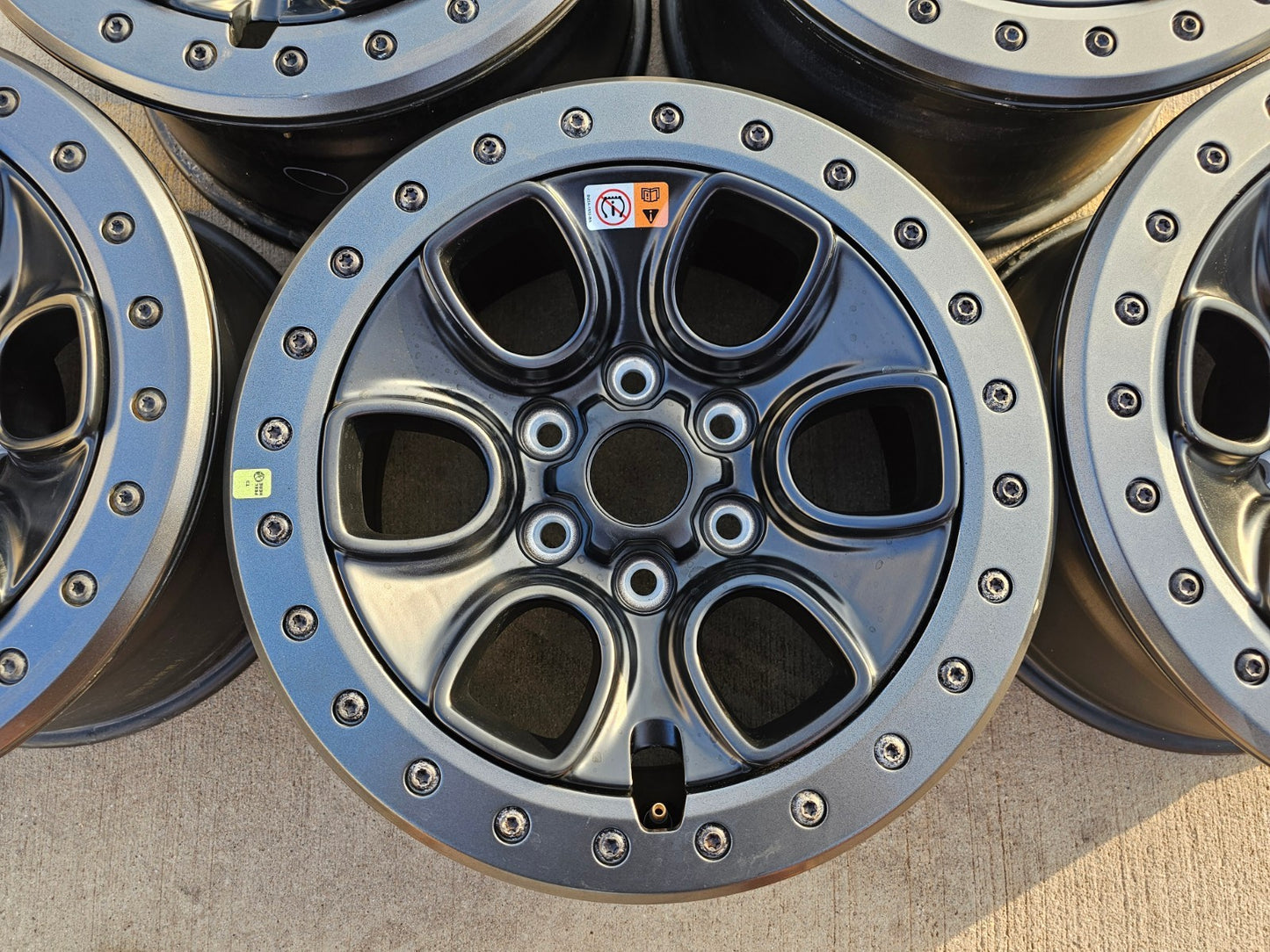 (5) 17" Ford F-150 Raptor OEM BEADLOCK rims wheels 10459 95210 NEW
