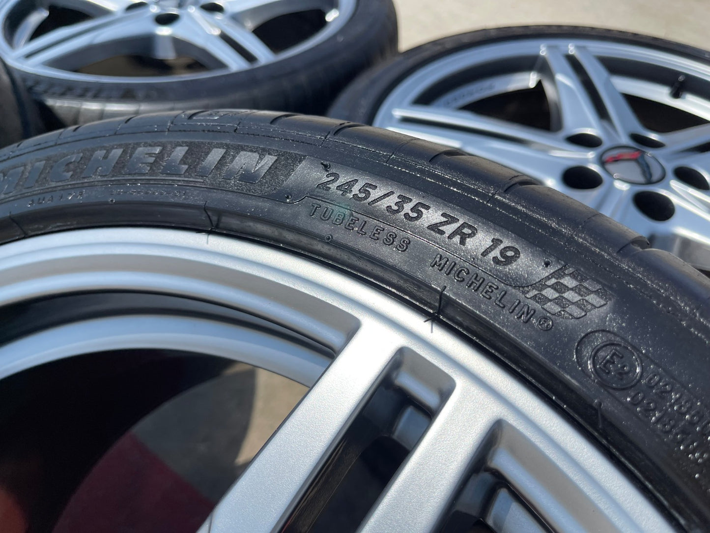 19" + 20" Chevy Corvette Z06 C8 OEM FORGED wheels rims MICHELIN SET