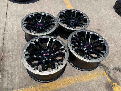 18" GMC Sierra Chevy Silverado OEM Beadlock wheels rims Canyon Colorado NEW