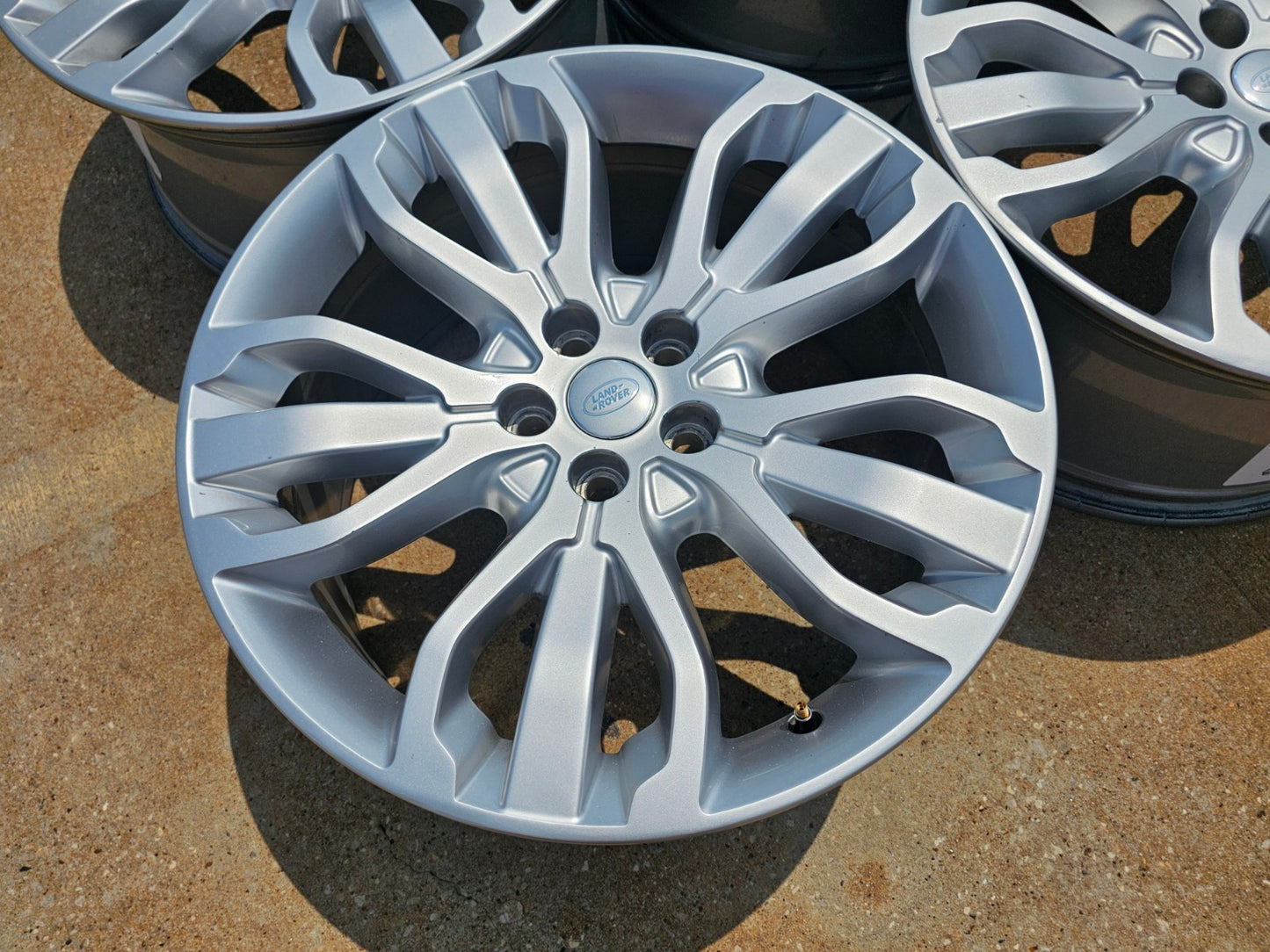21" Range Land Rover OEM wheels rims 72254