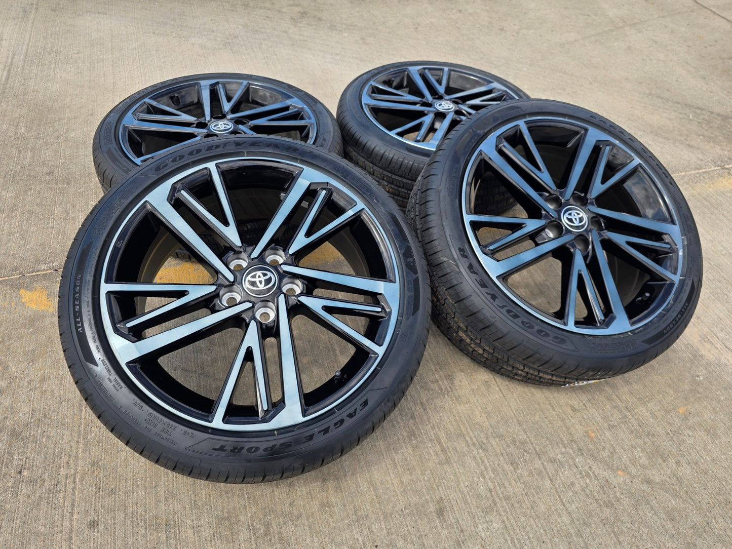 19" Toyota Camry XSE OEM 95975 wheels rims Avalon Lexus 2024 2025 2026 2027 NEW