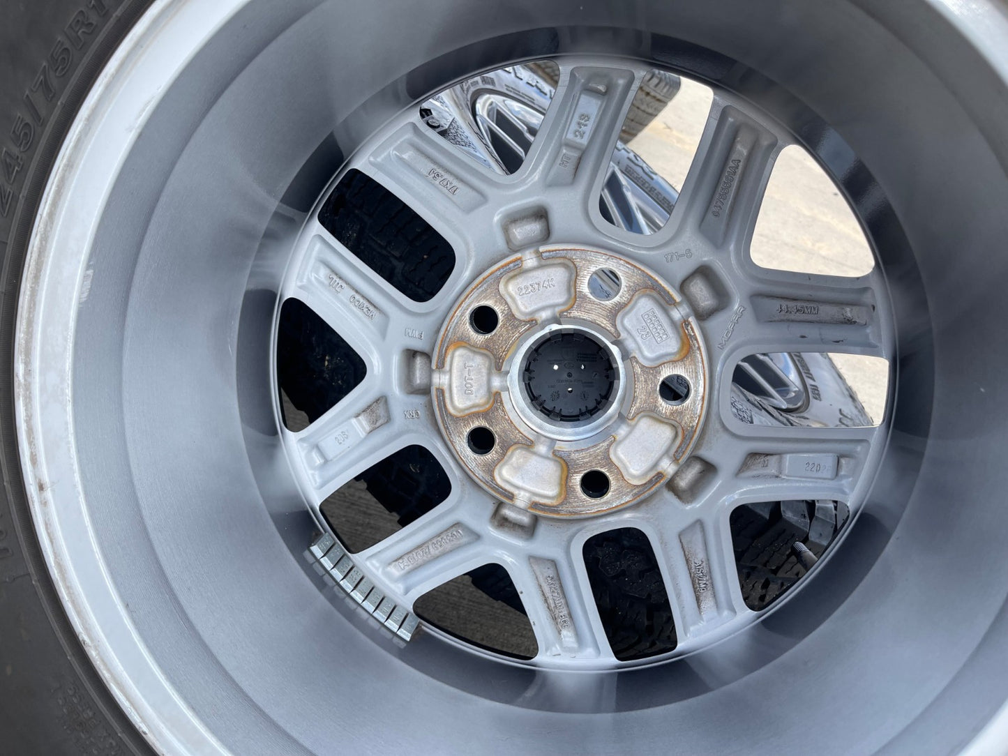 17" Jeep Wrangler Rubicon OEM wheels rims 9324 Gladiator SET